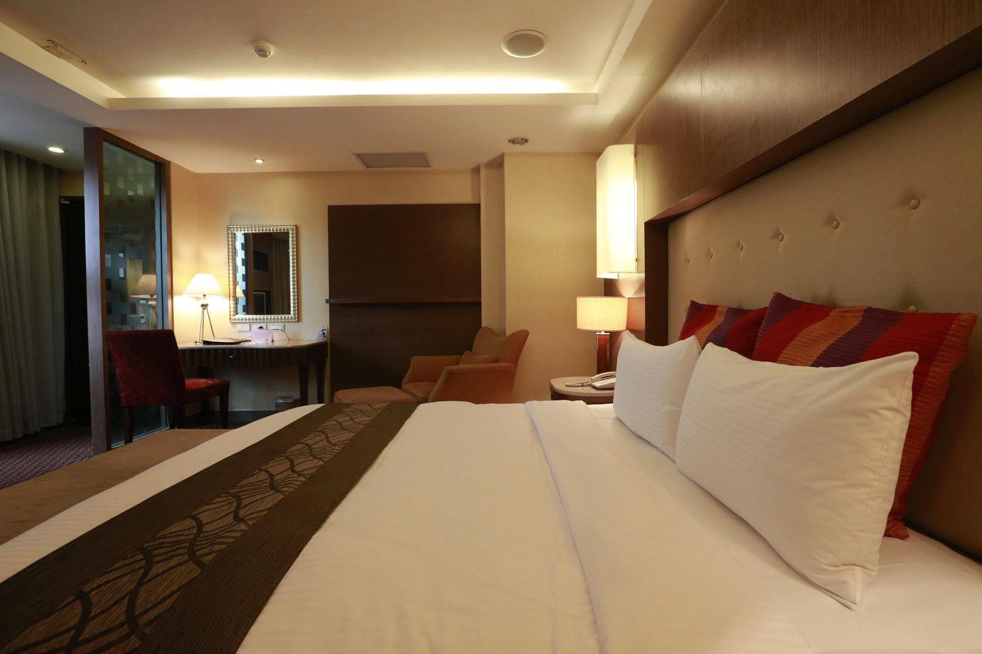 Jingan Classic Inn Zhonghe  Dış mekan fotoğraf
