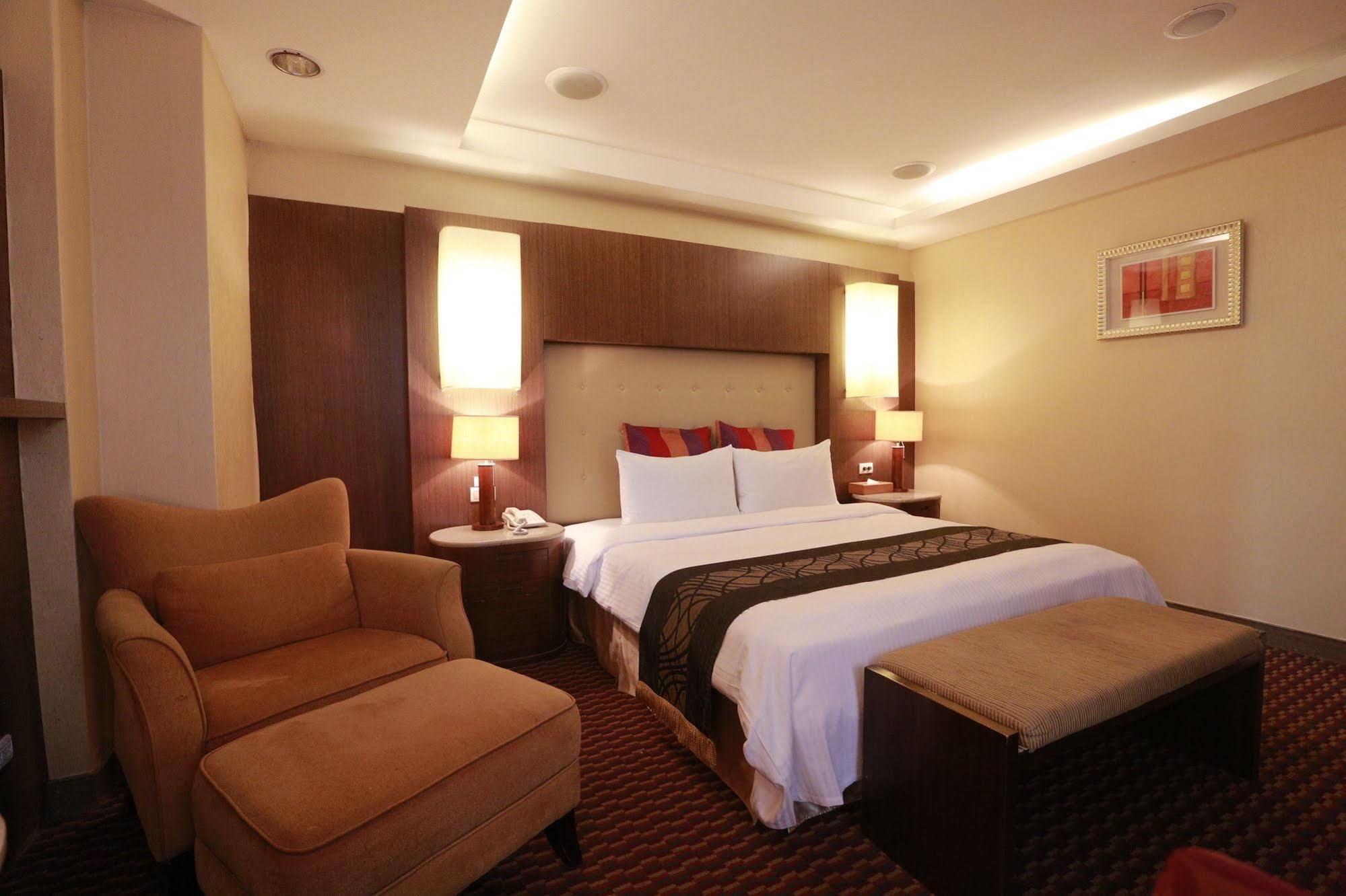 Jingan Classic Inn Zhonghe  Dış mekan fotoğraf